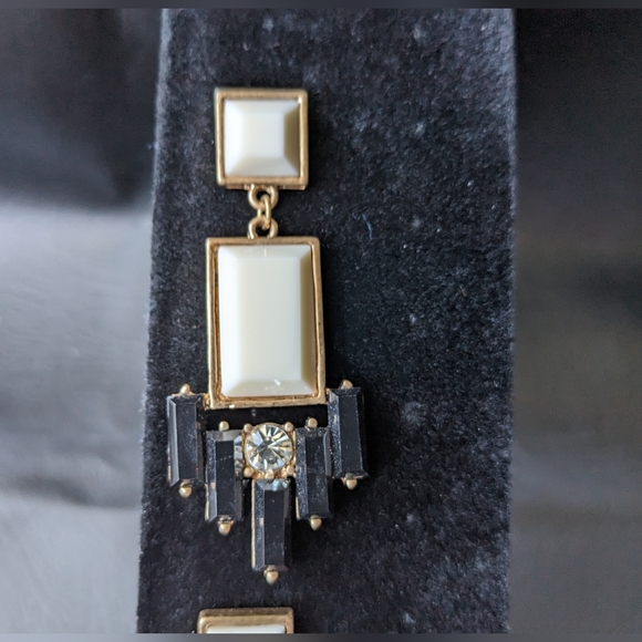 Kenneth Jay Lane KJL Art Deco Retro Cream Black Rhinestone Chandelier Earrings - Picture 7 of 11